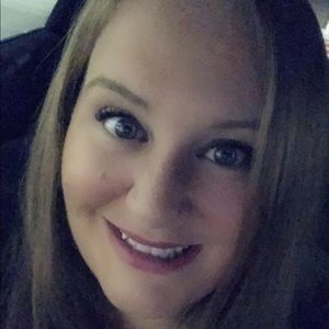 Meet your Posher, Christy